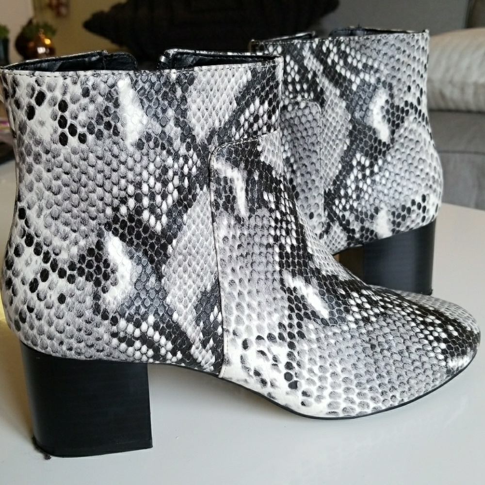 Faux snake skin booties!
